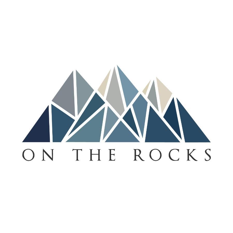 On The Rocks - 2Bdr 2Bth Touch Of Class In Canmore Apartment Екстериор снимка